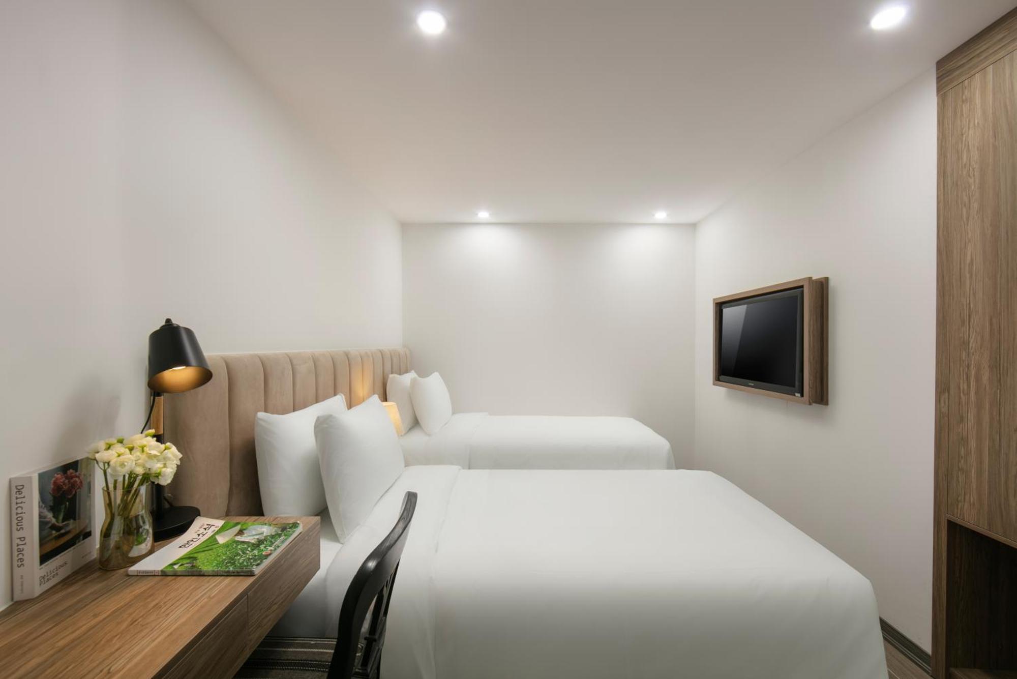 Hanoi Heritage Corner Hotel & Spa Exterior photo